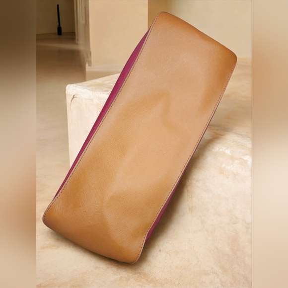 Michael Kors Kempton Nylon Tote - Picture 3 of 12